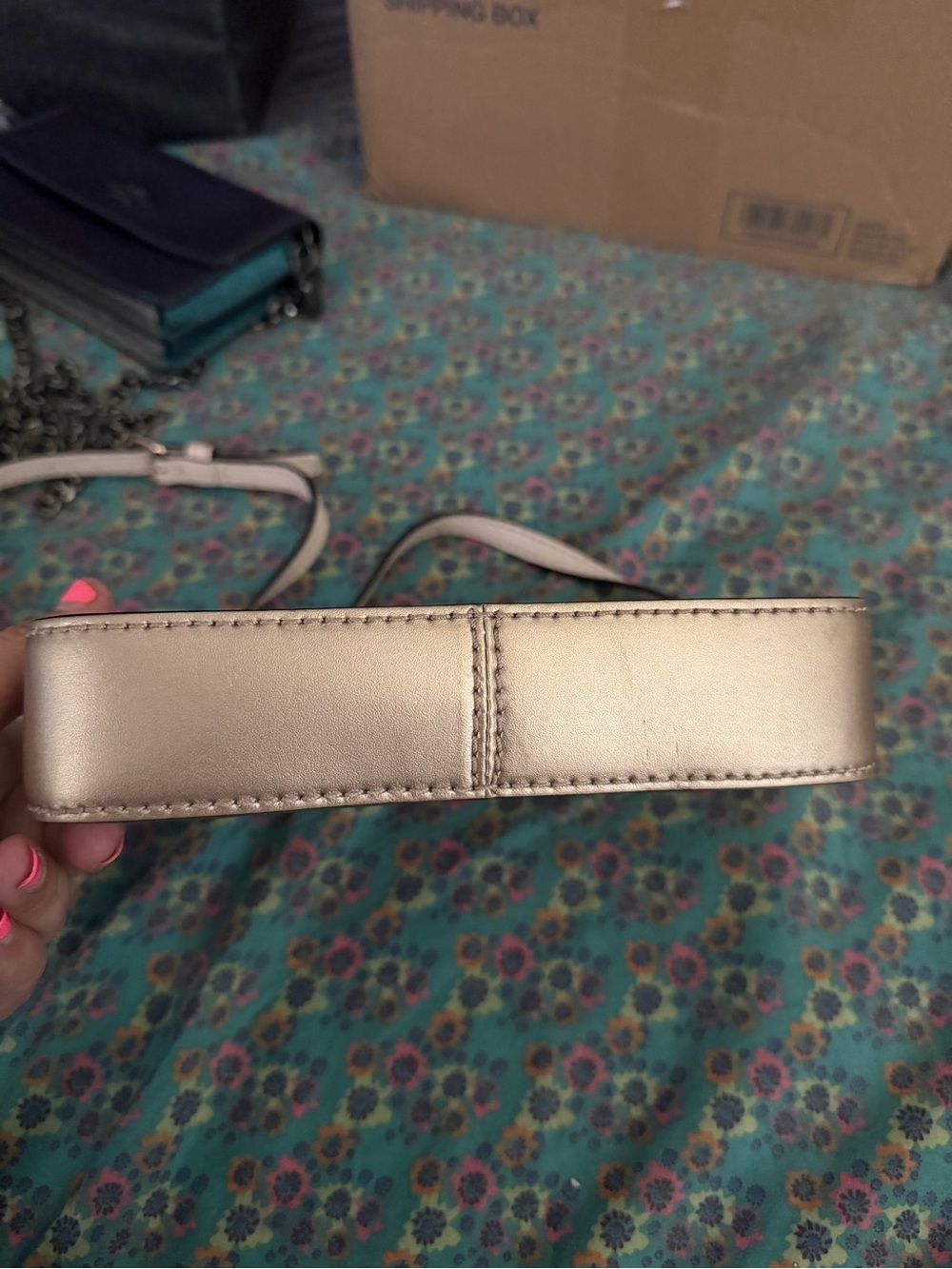 kate spade Cream and Gold Two-Tone Crossbody Bag! - Picture 11 of 11